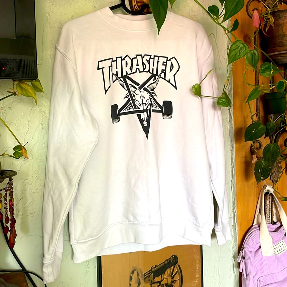 THRASHER CREWNECK